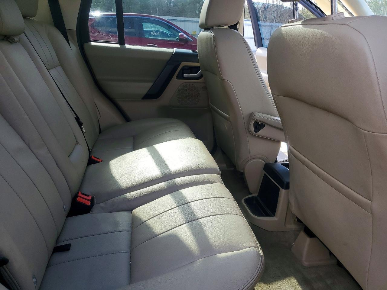 2014 LAND ROVER LR2