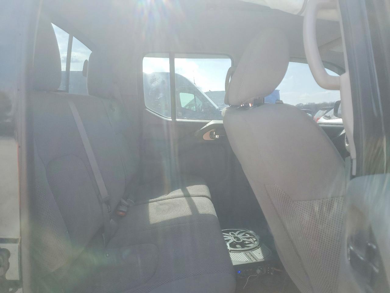 2017 NISSAN Frontier