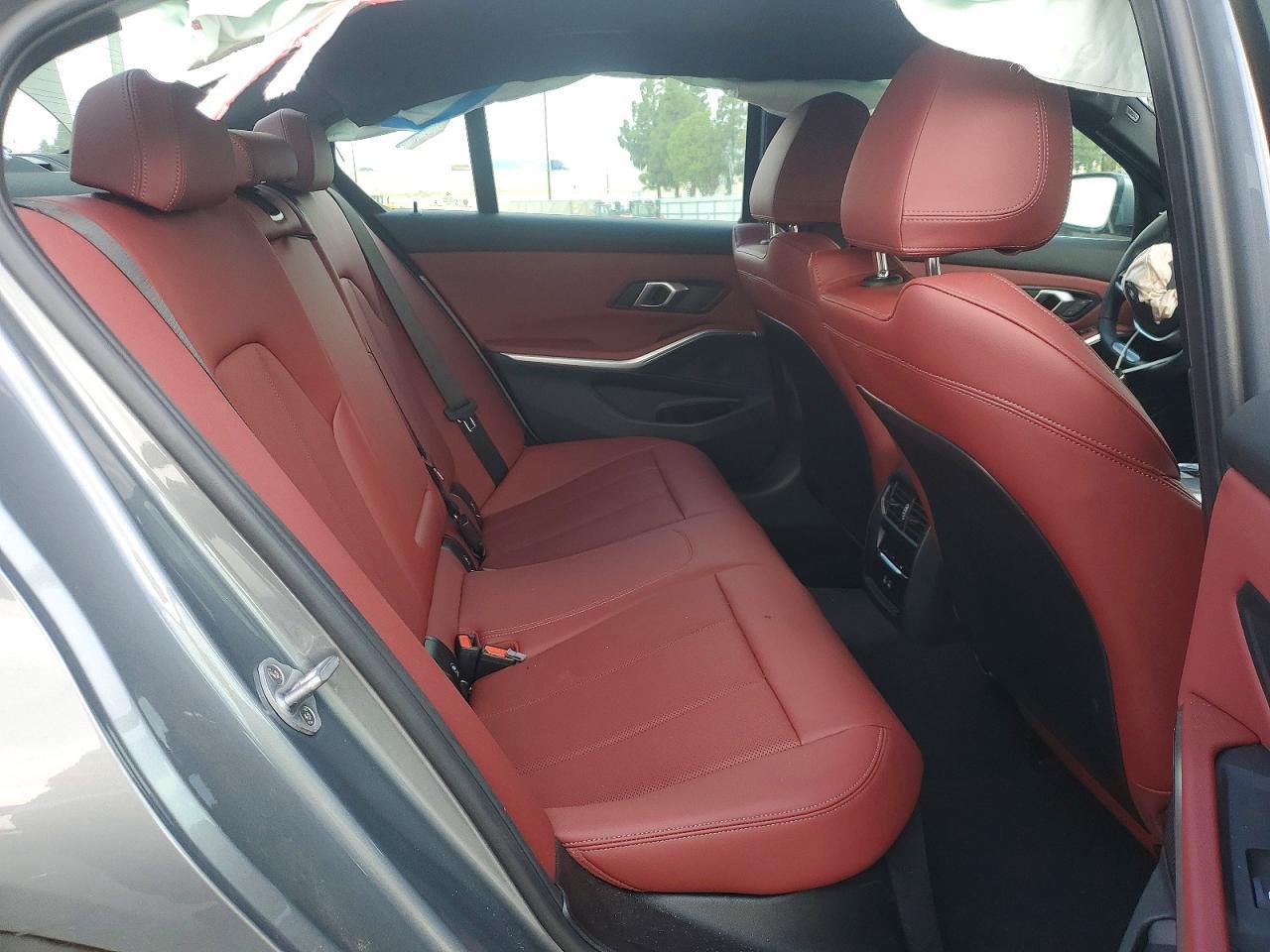 2025 BMW 3 SERIES