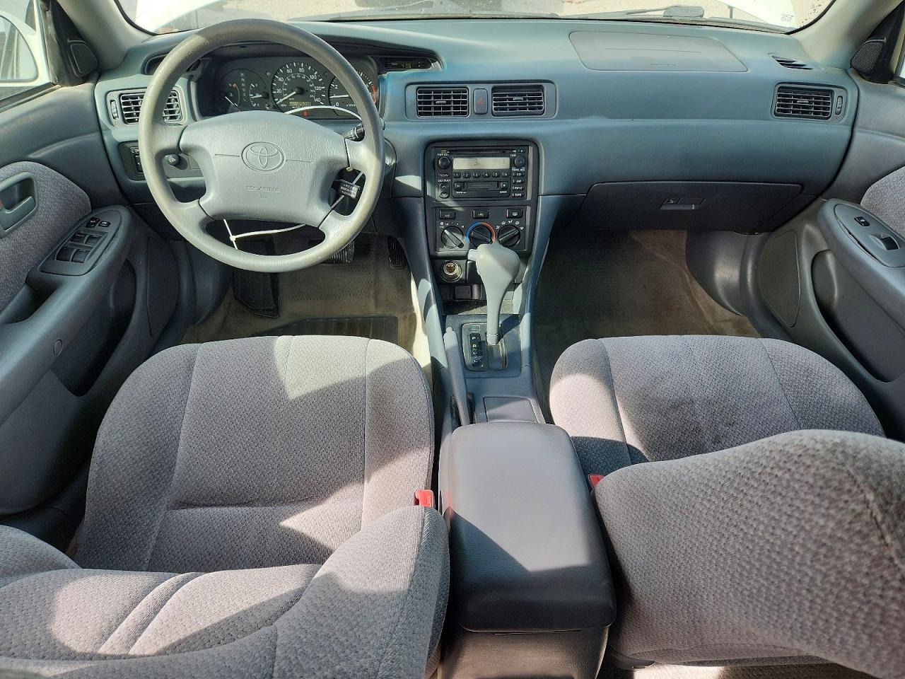 2000 TOYOTA CAMRY