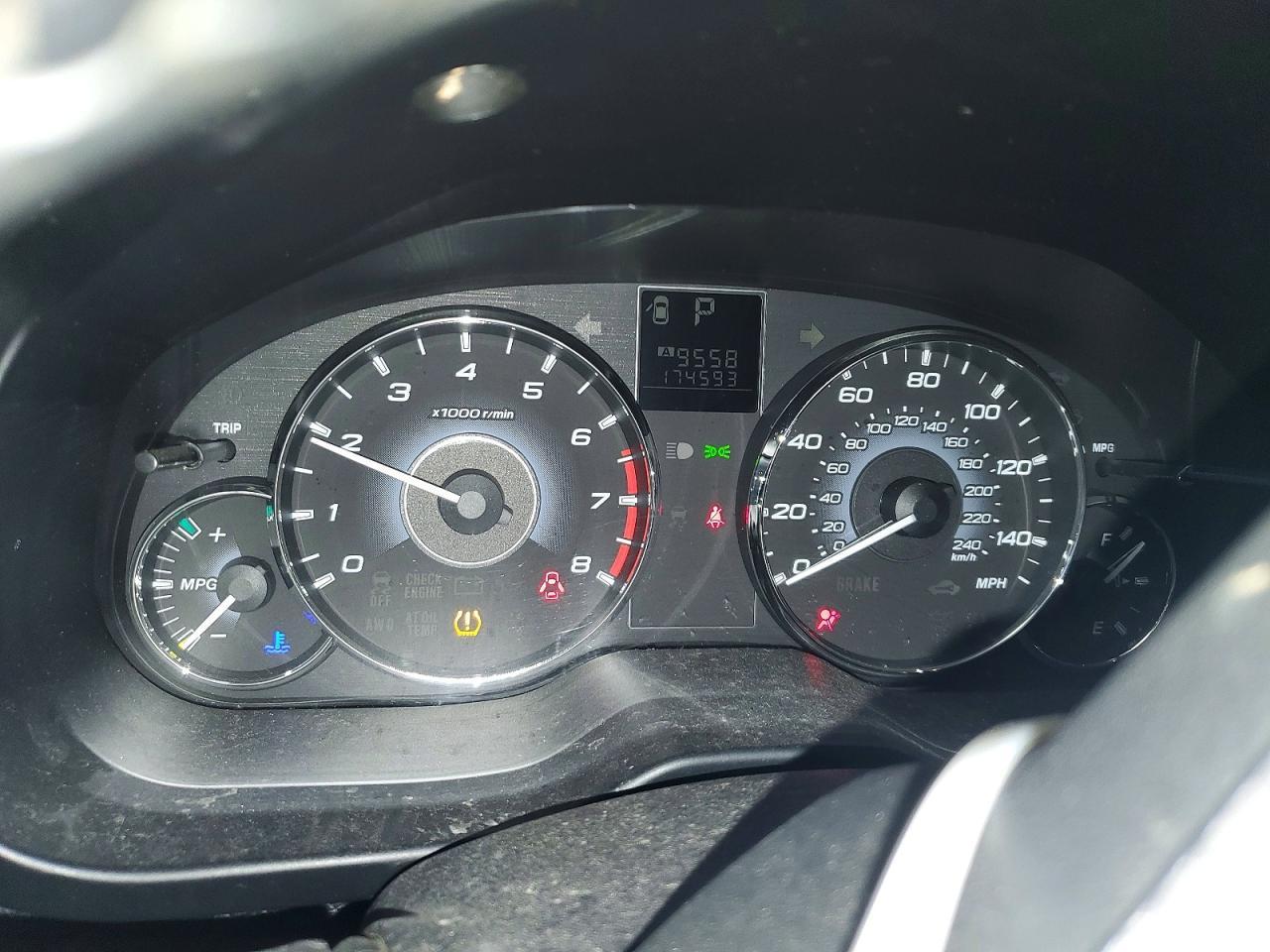2010 SUBARU Legacy