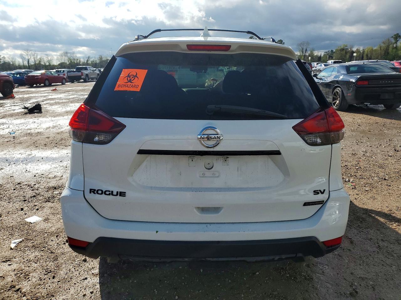 2018 NISSAN ROGUE