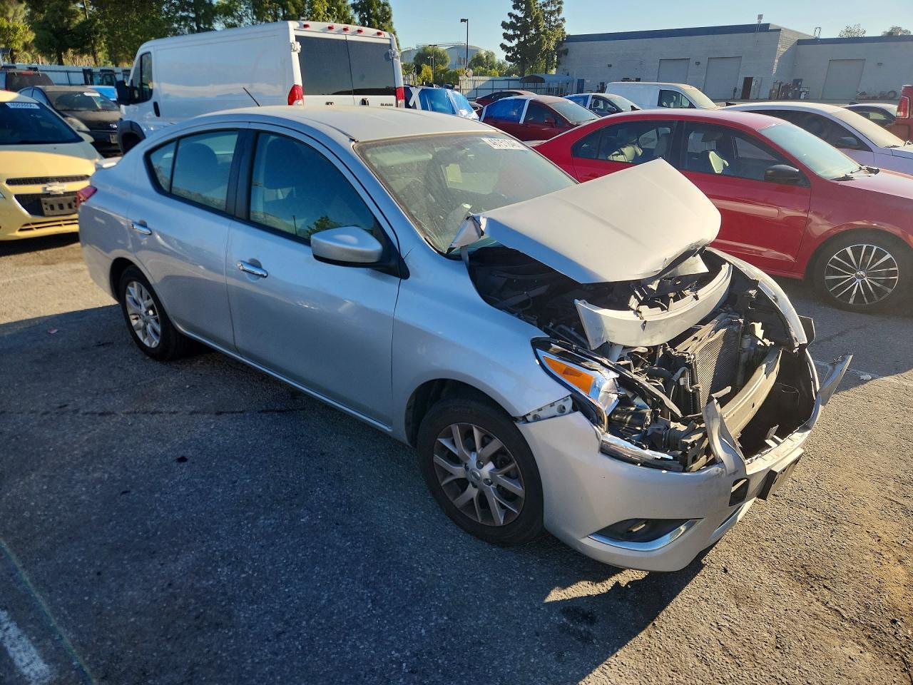 2018 NISSAN VERSA