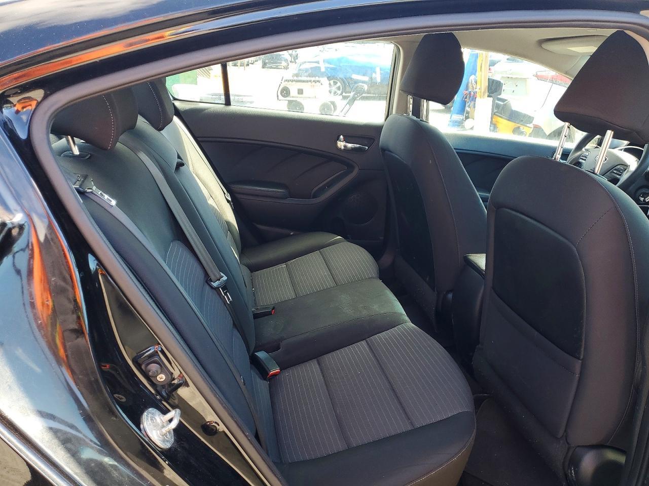 2015 KIA FORTE