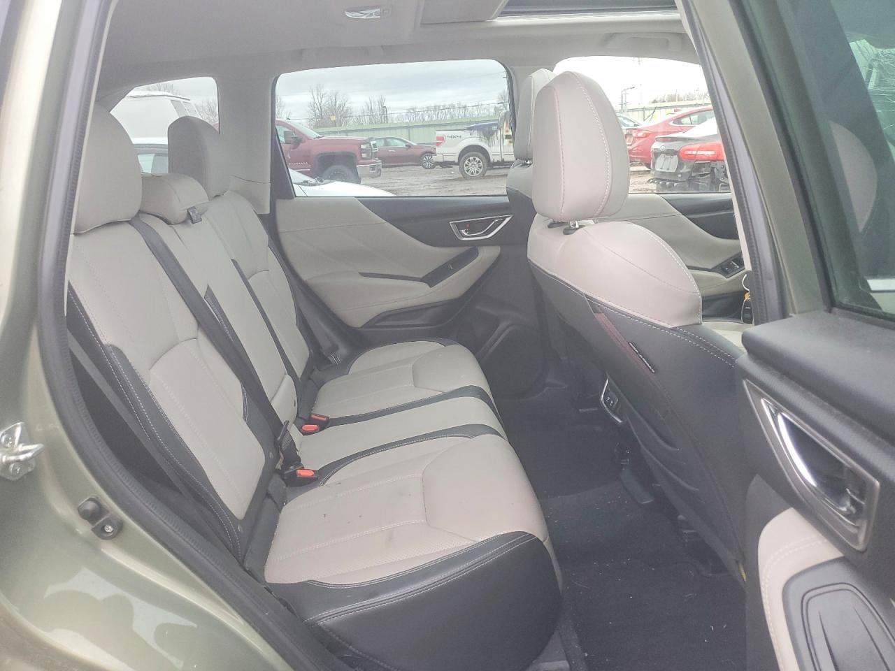2021 SUBARU FORESTER