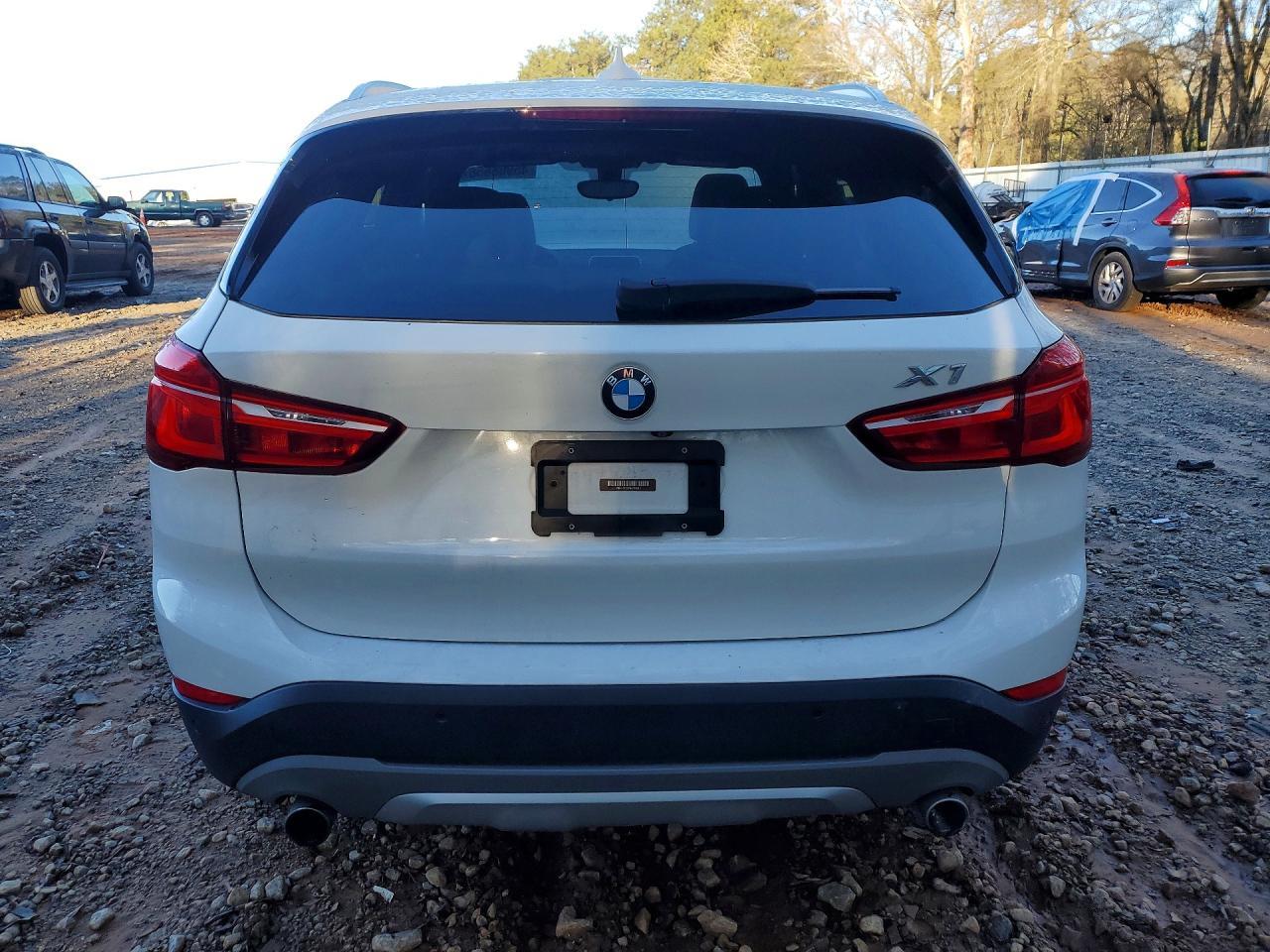 2017 BMW X1