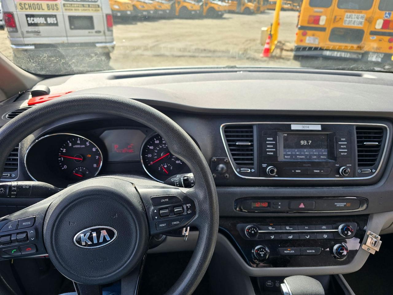 2017 KIA SEDONA