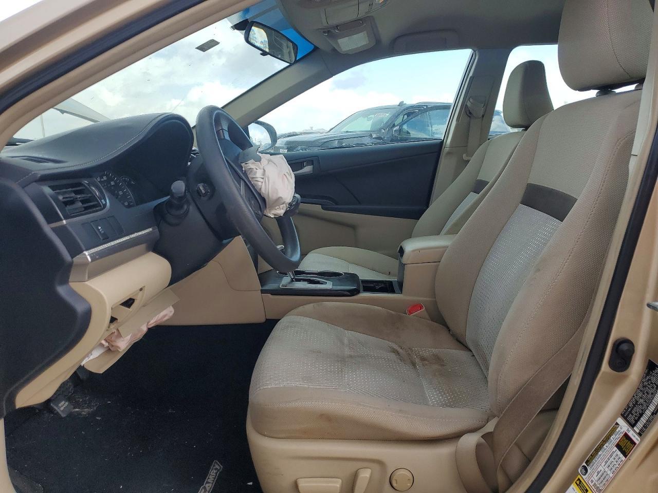 2012 TOYOTA CAMRY