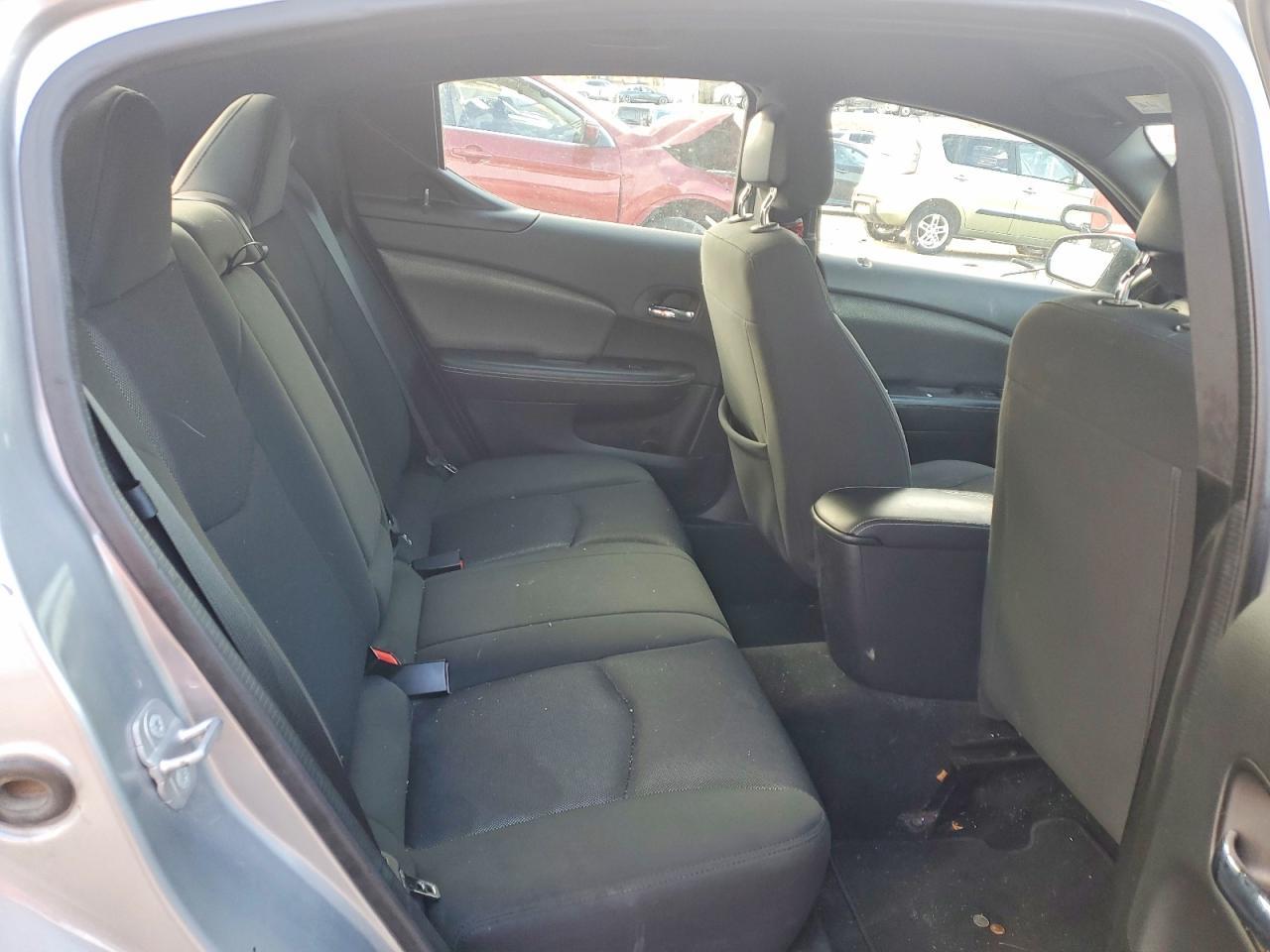 2014 DODGE Avenger