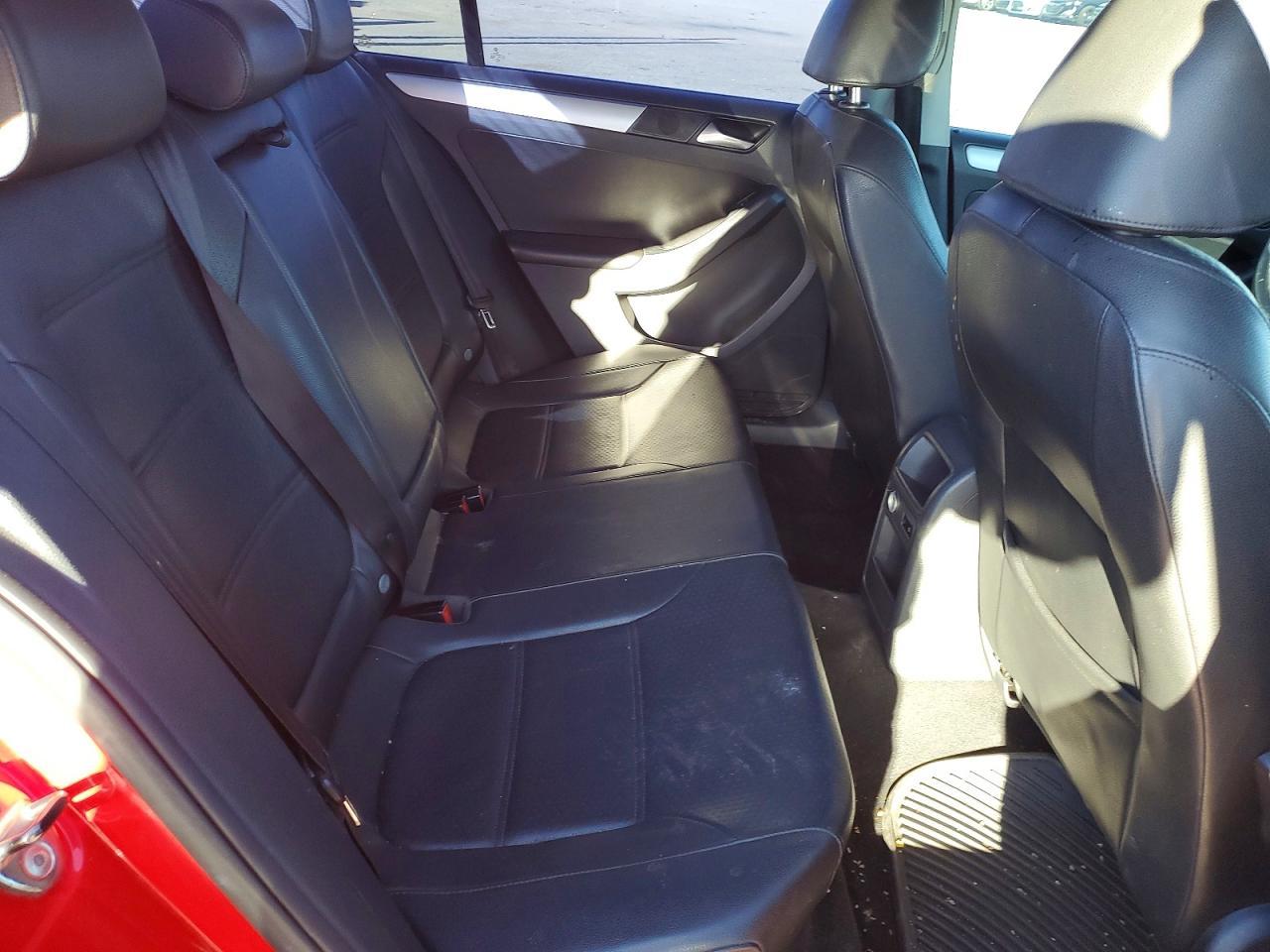 2013 VOLKSWAGEN JETTA