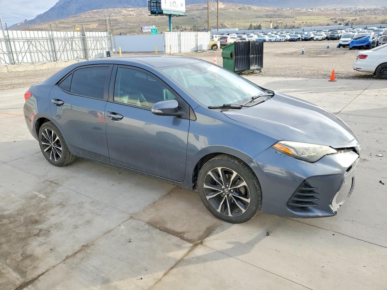 2017 TOYOTA COROLLA
