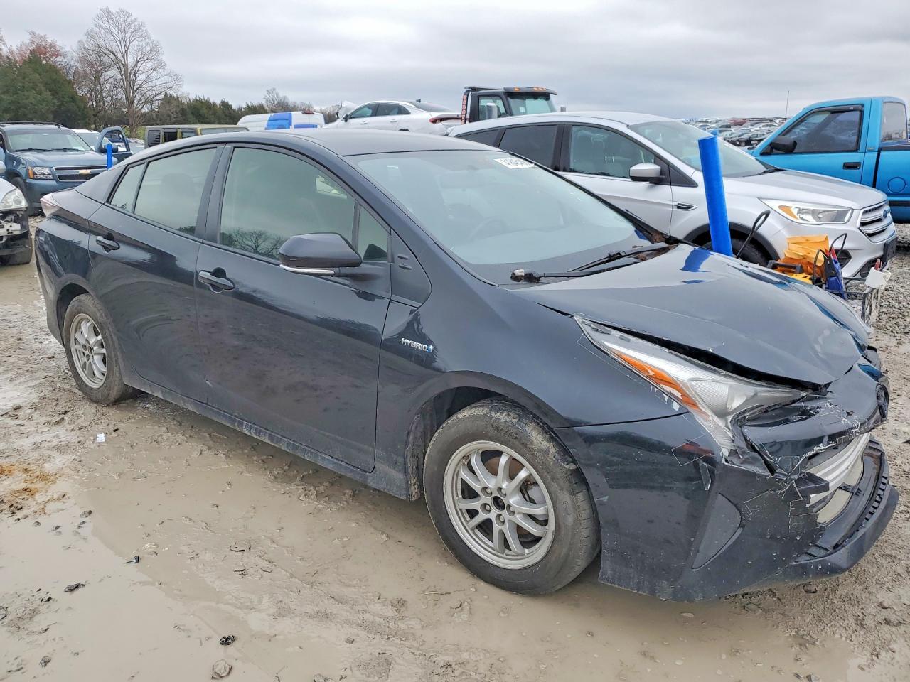 2016 TOYOTA PRIUS