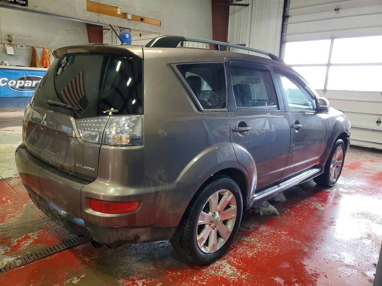 2012 MITSUBISHI outlander