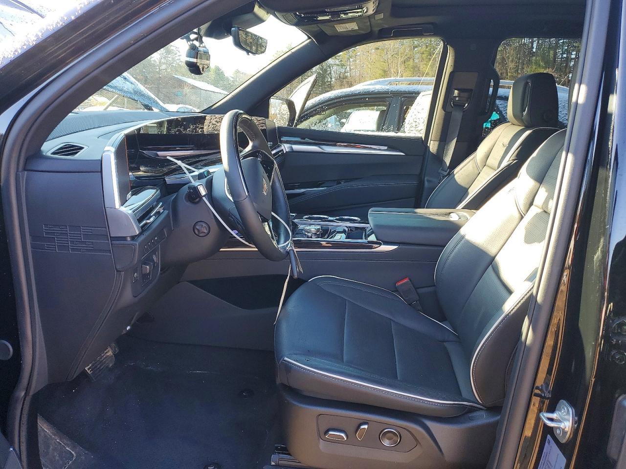 2025 CADILLAC ESCALADE