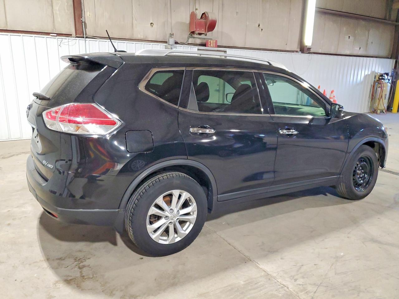 2016 NISSAN ROGUE