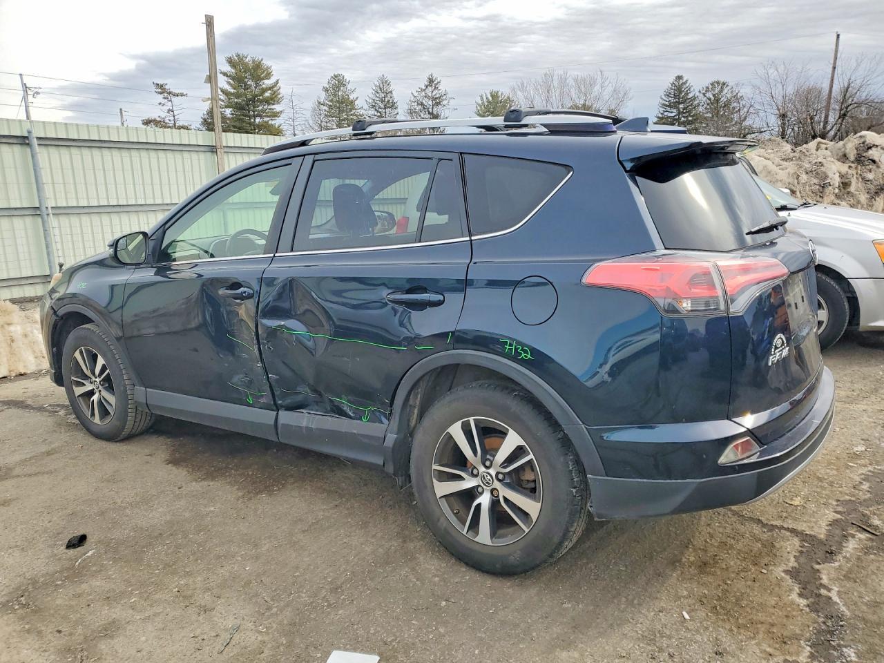2017 TOYOTA RAV4