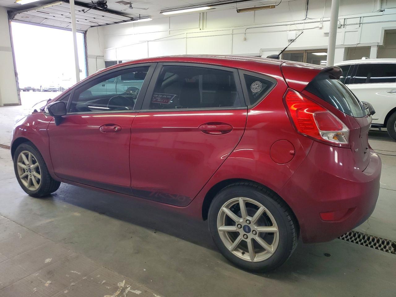 2016 FORD Fiesta