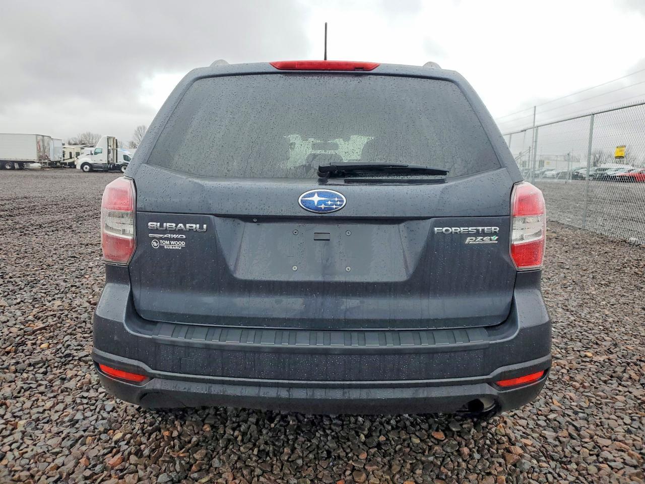 2015 SUBARU FORESTER