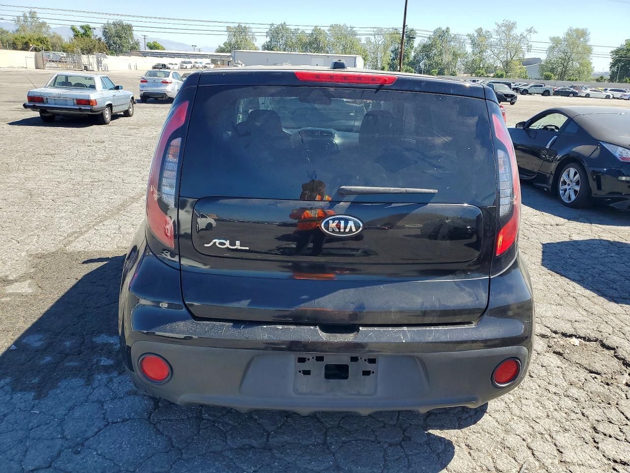 2018 KIA SOUL