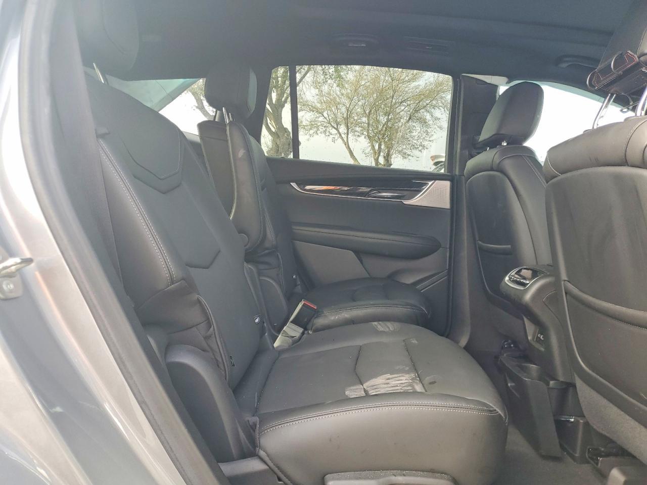 2024 CADILLAC XT6
