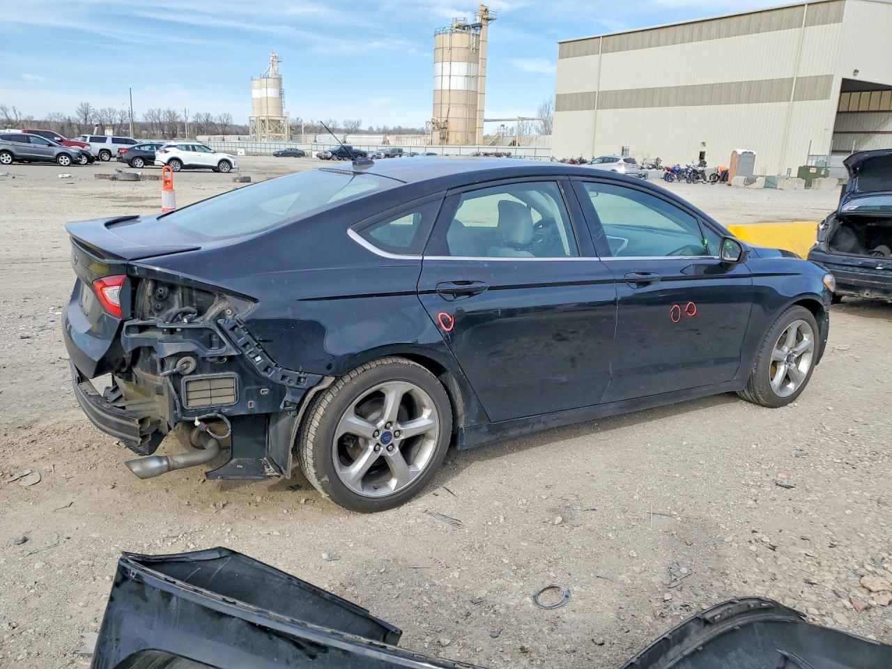 2016 FORD FUSION