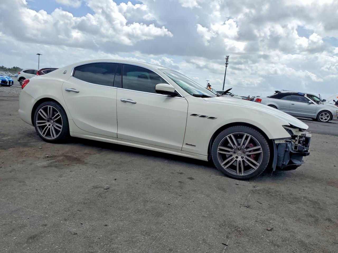 2019 MASERATI Ghibli