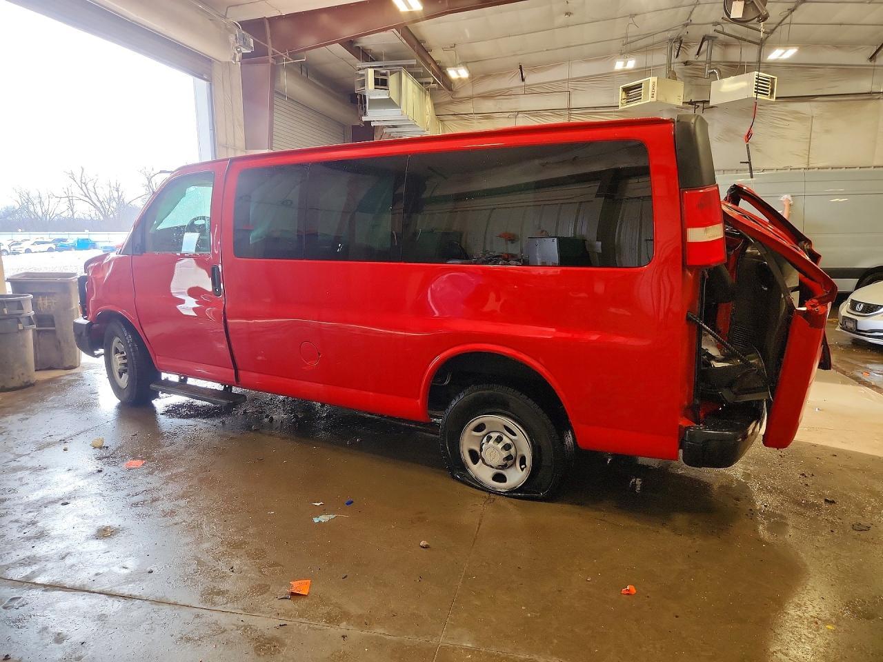2017 CHEVROLET EXPRESS 2500