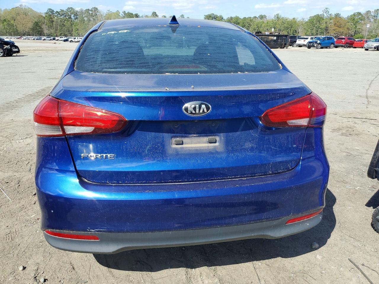 2018 KIA FORTE