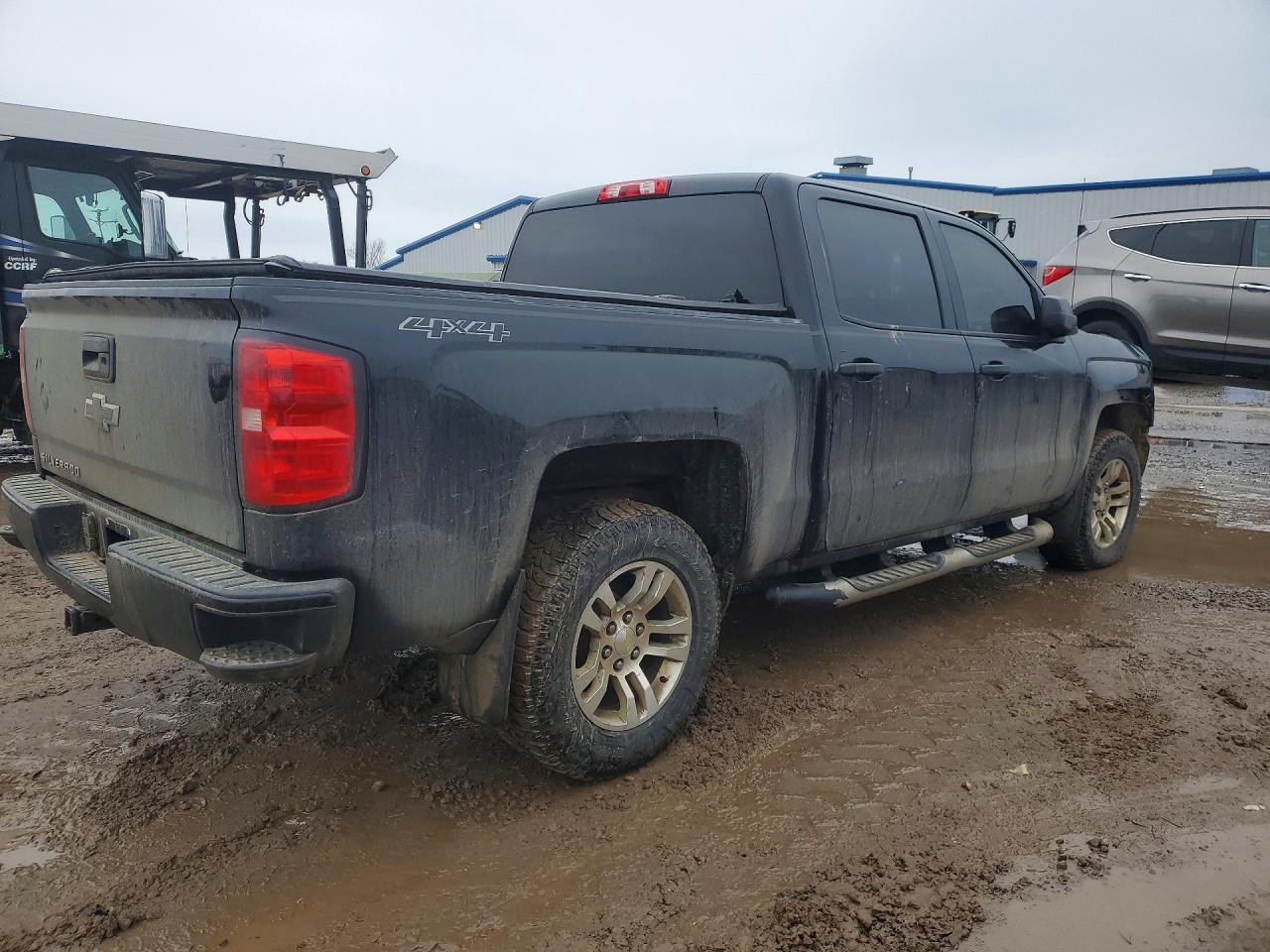 2018 CHEVROLET Silverado