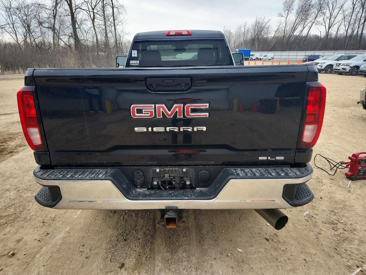 2024 GMC Sierra
