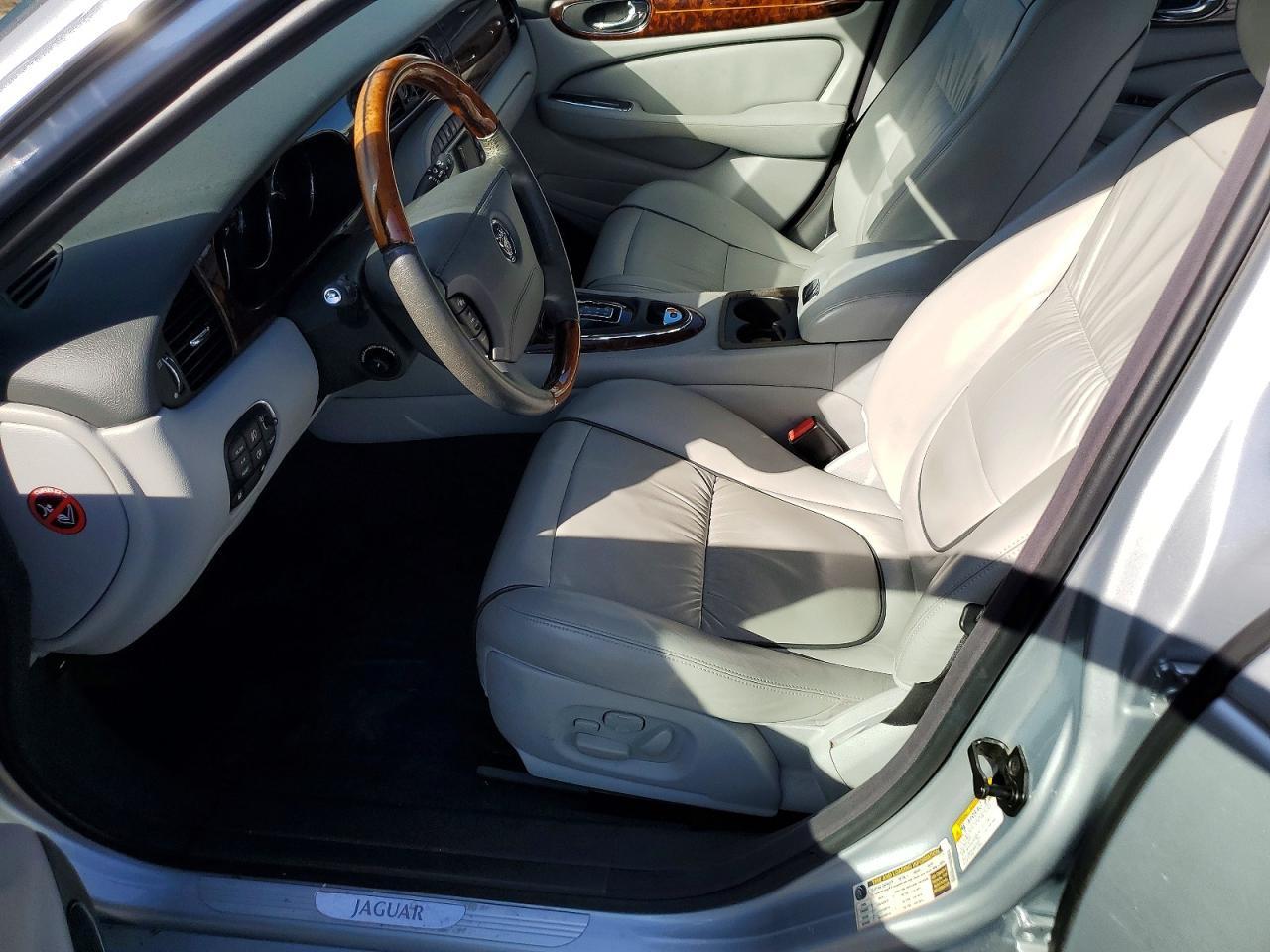 2006 JAGUAR Vandenplas