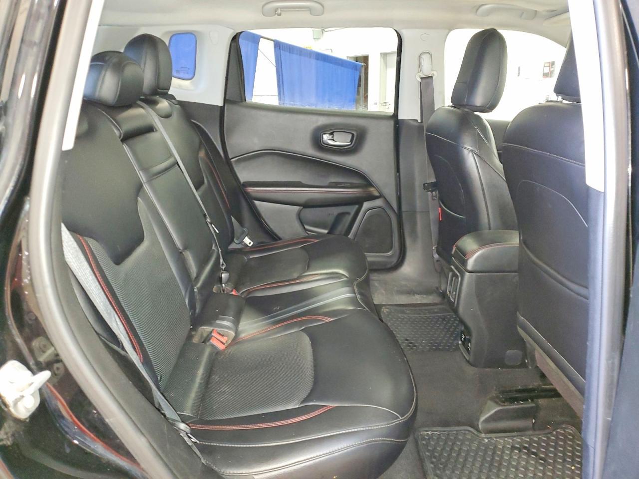 2017 JEEP Compass