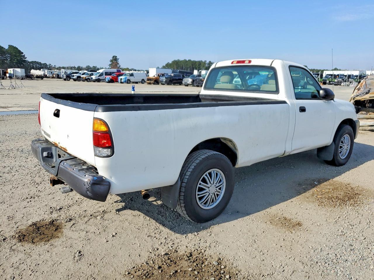 2005 TOYOTA TUNDRA