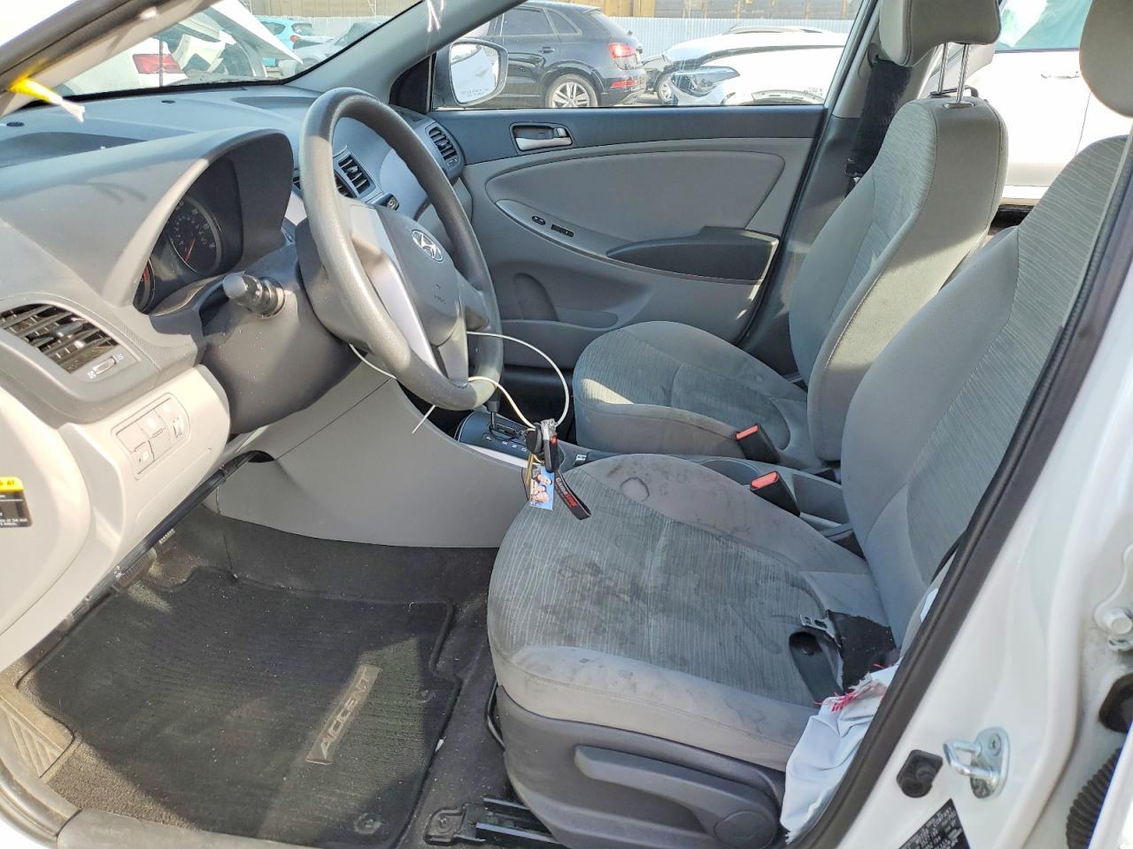 2015 HYUNDAI ACCENT