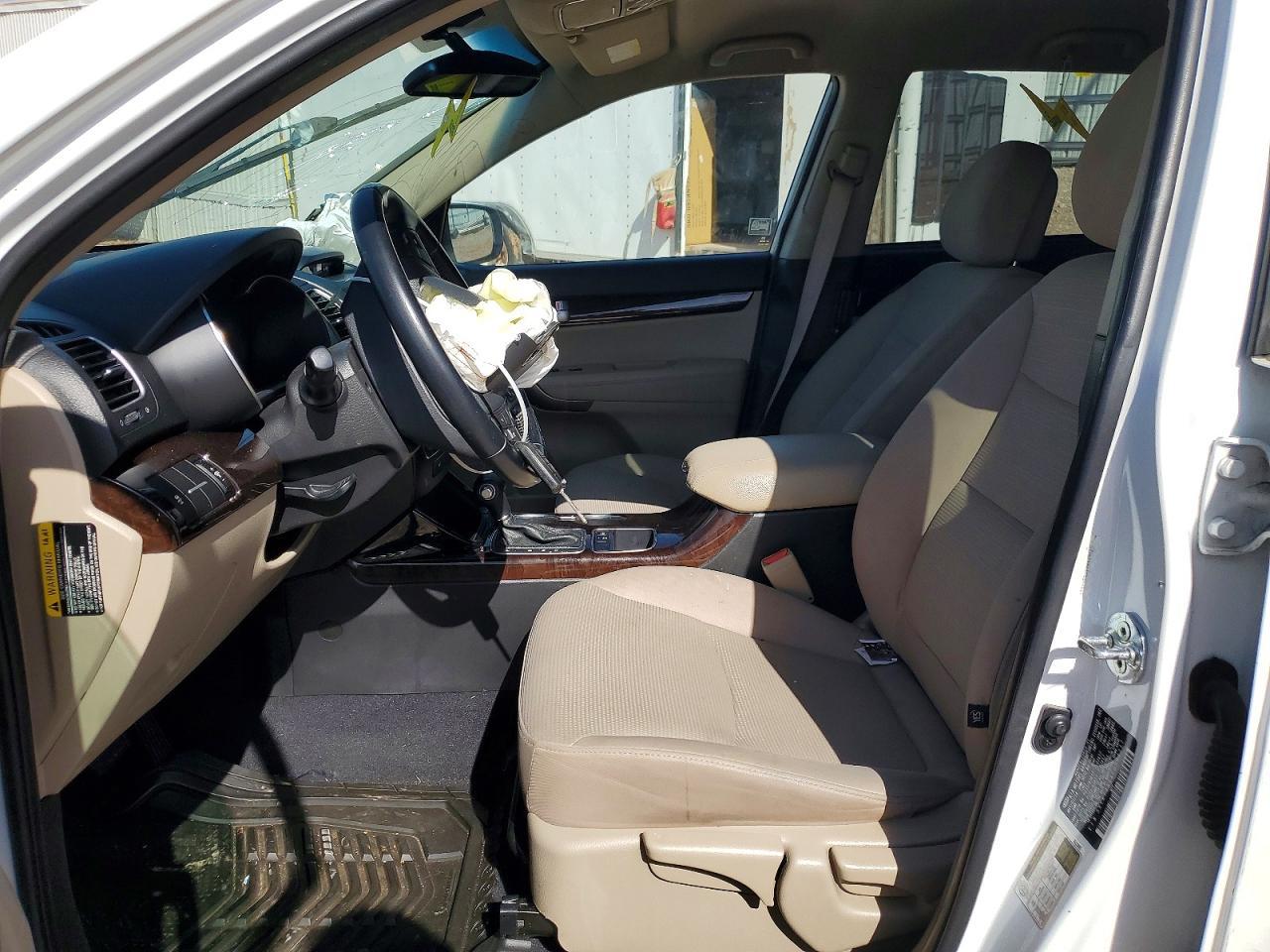 2015 KIA SORENTO