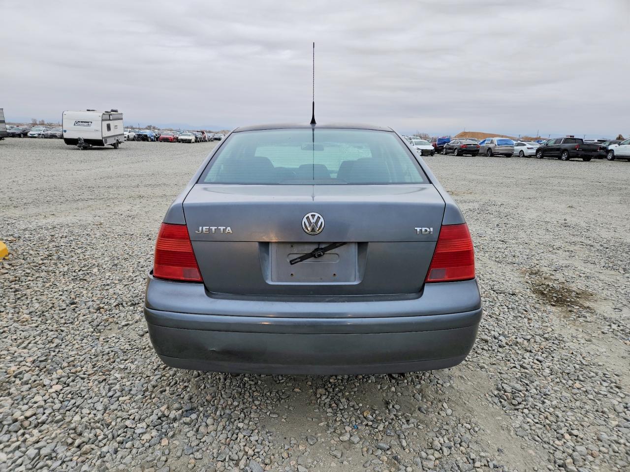 2003 VOLKSWAGEN JETTA