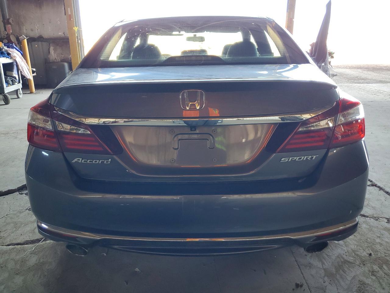 2017 HONDA ACCORD