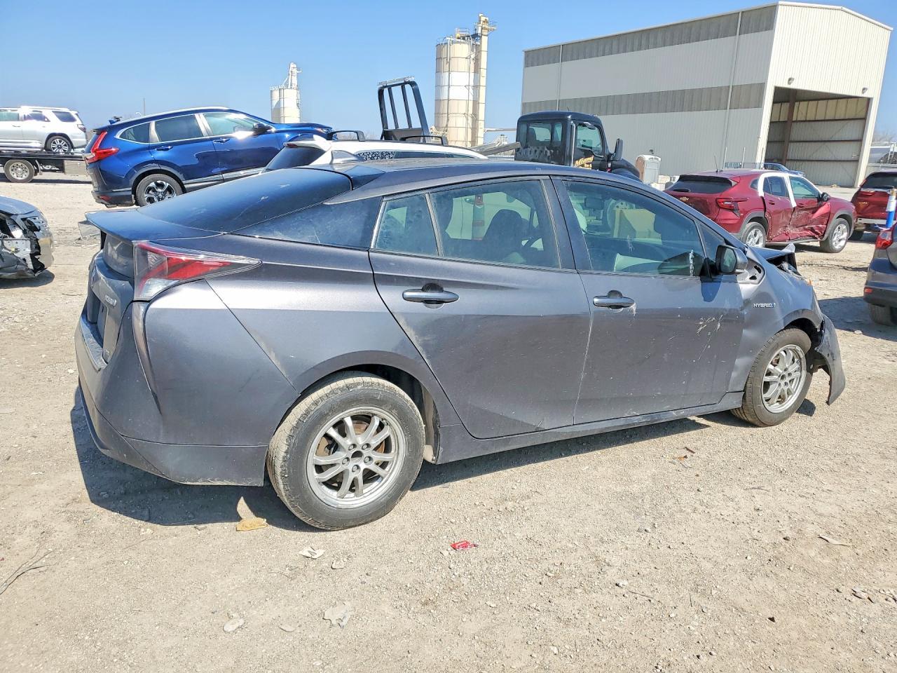2016 TOYOTA PRIUS