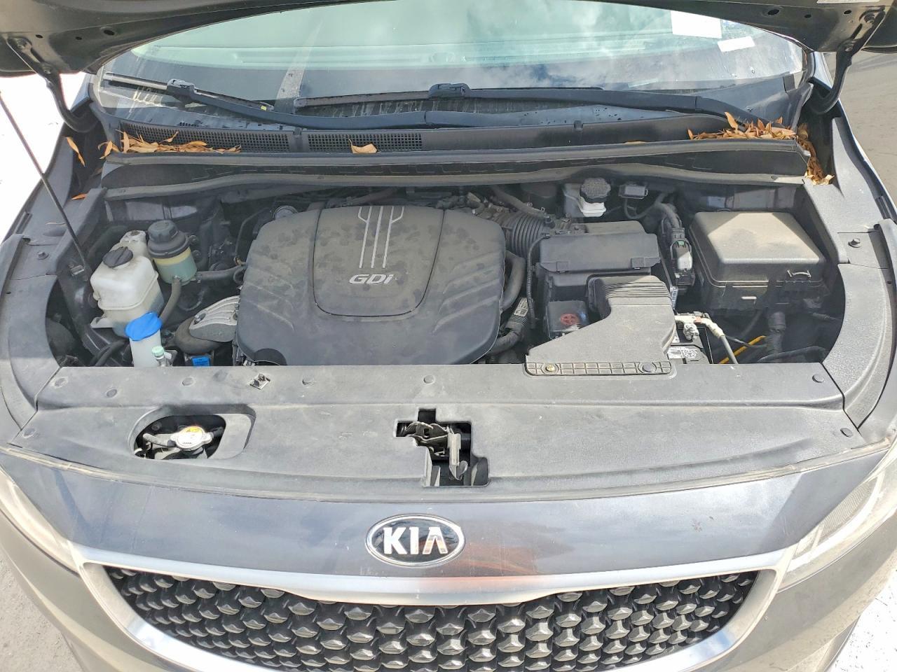 2016 KIA SEDONA