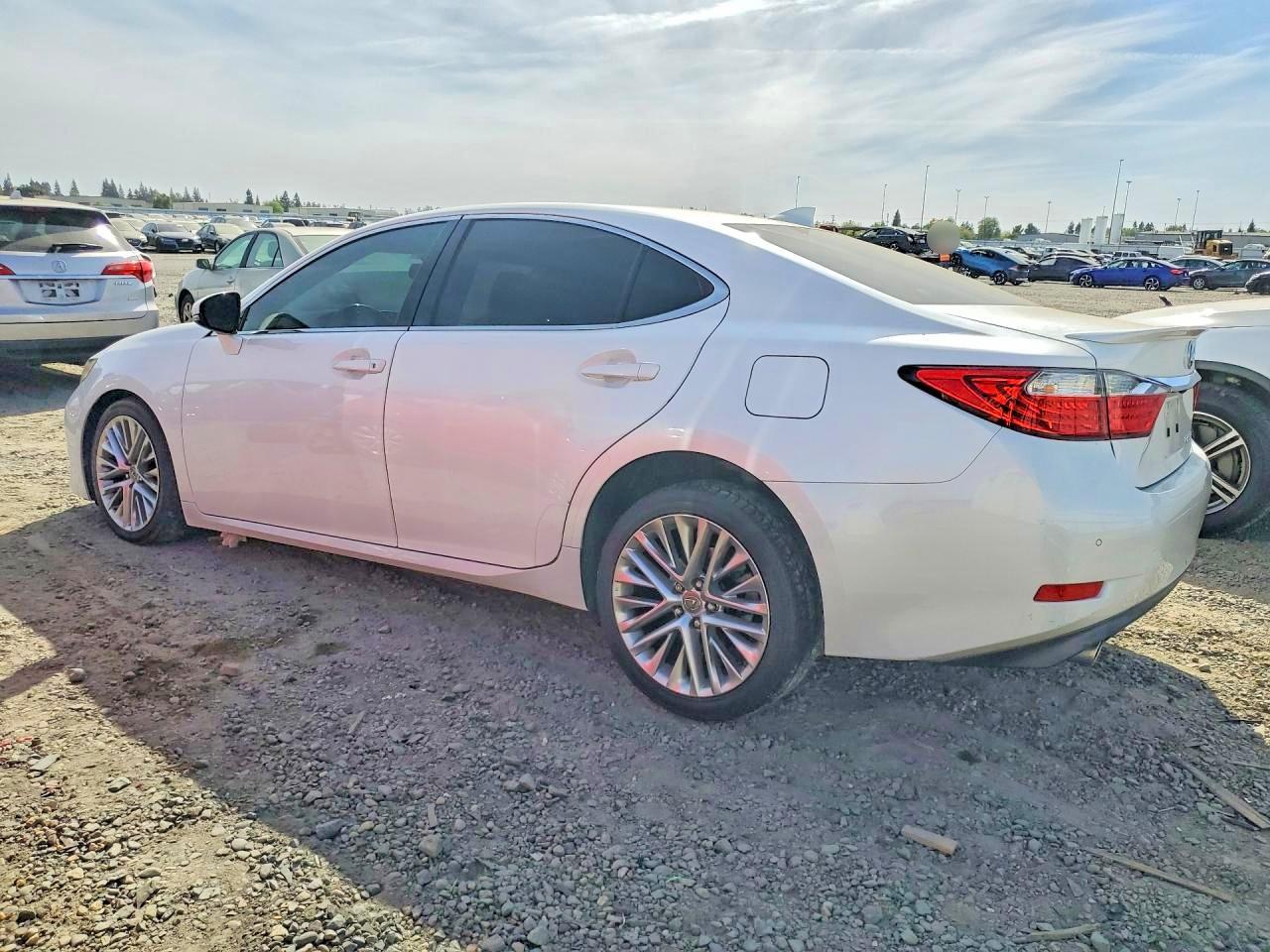 2015 LEXUS ES 350