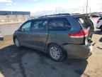 2011 TOYOTA SIENNA