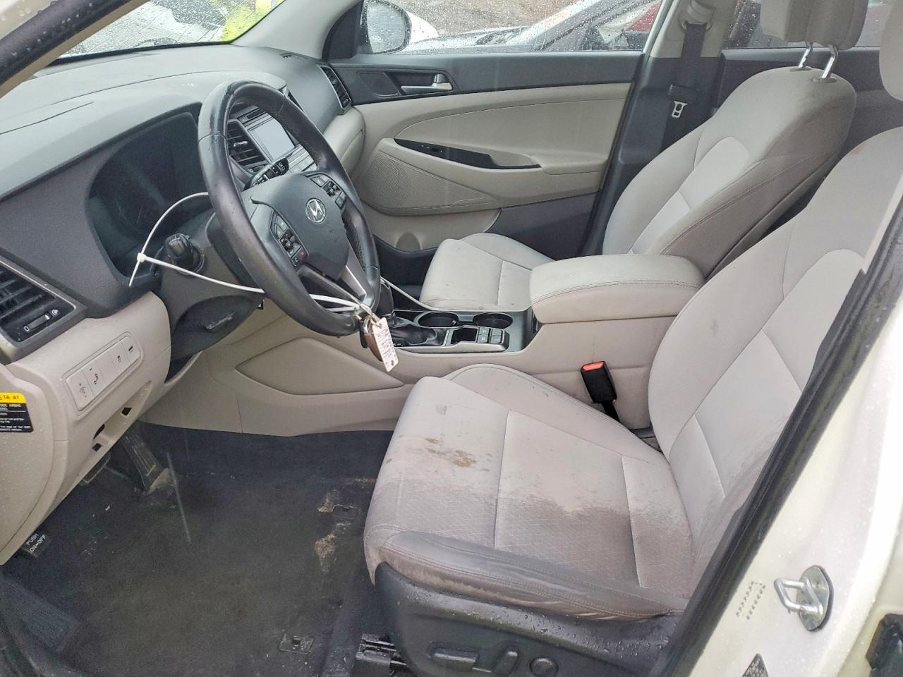 2017 HYUNDAI TUCSON