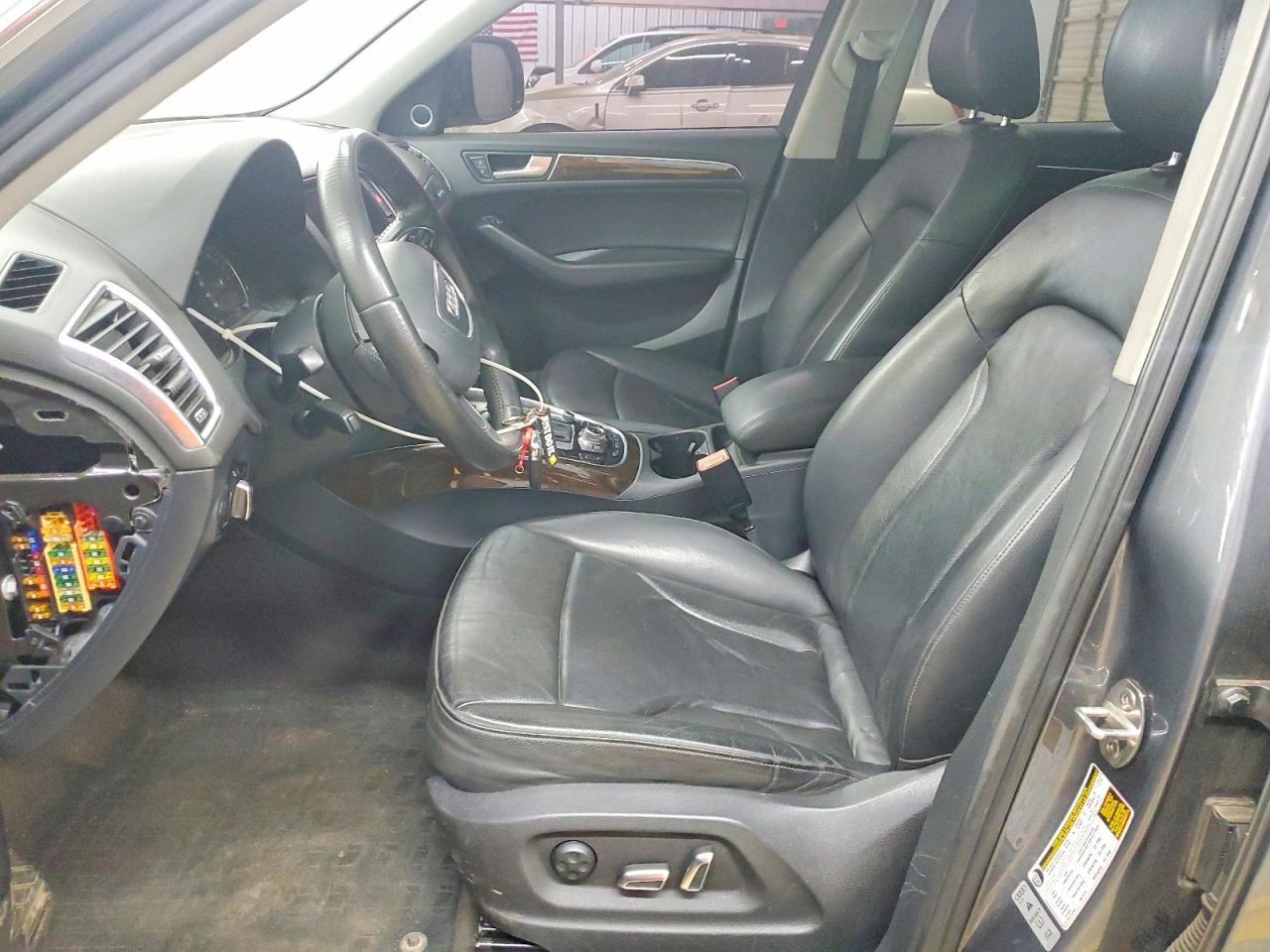2013 AUDI Q5