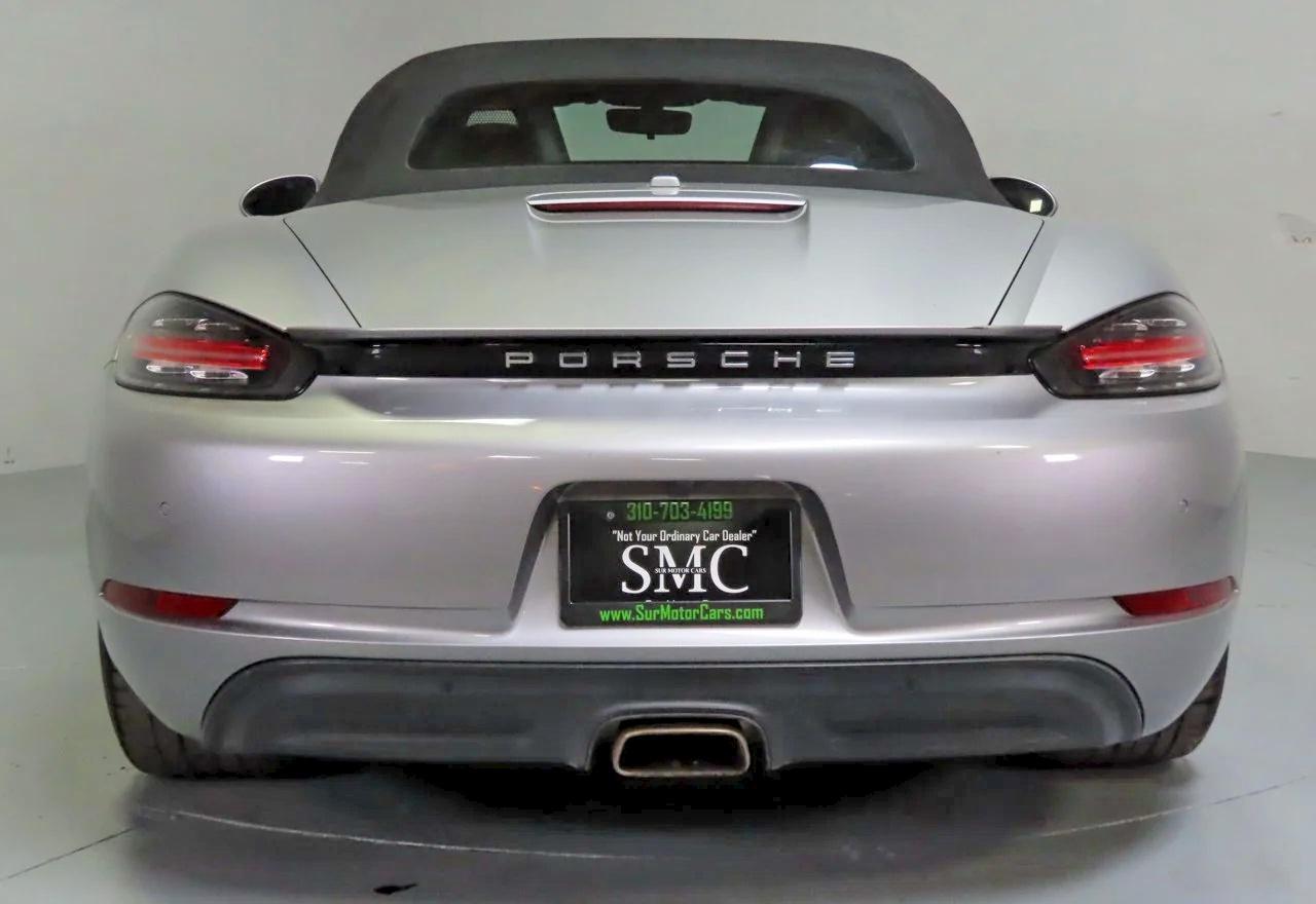 2017 PORSCHE Boxster