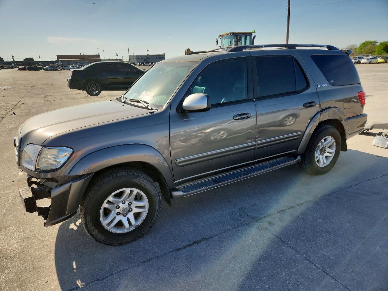 2004 TOYOTA Sequoia