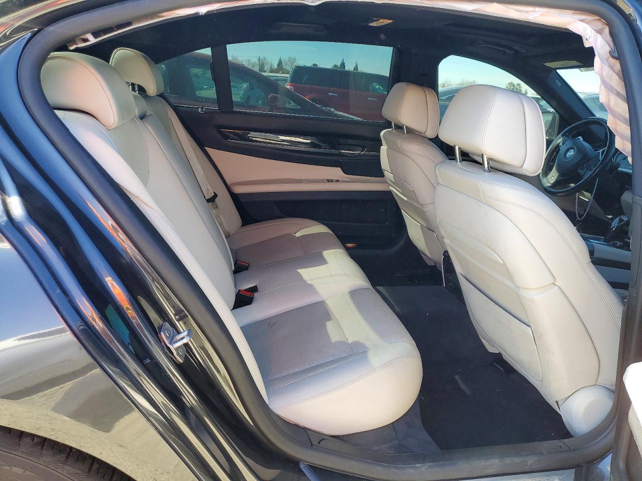 2013 BMW 7 series
