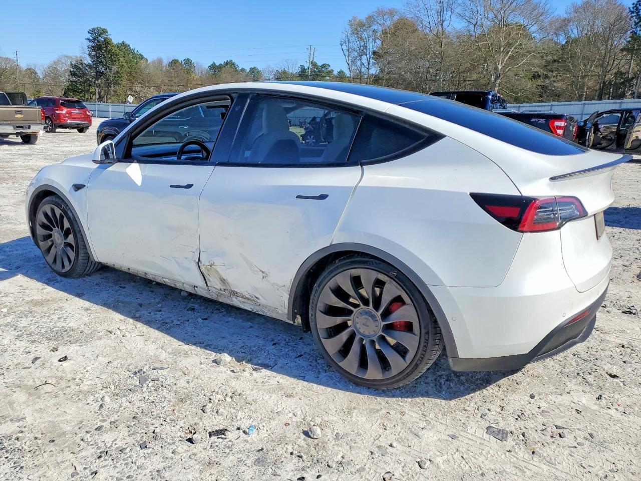 2020 TESLA MODEL Y