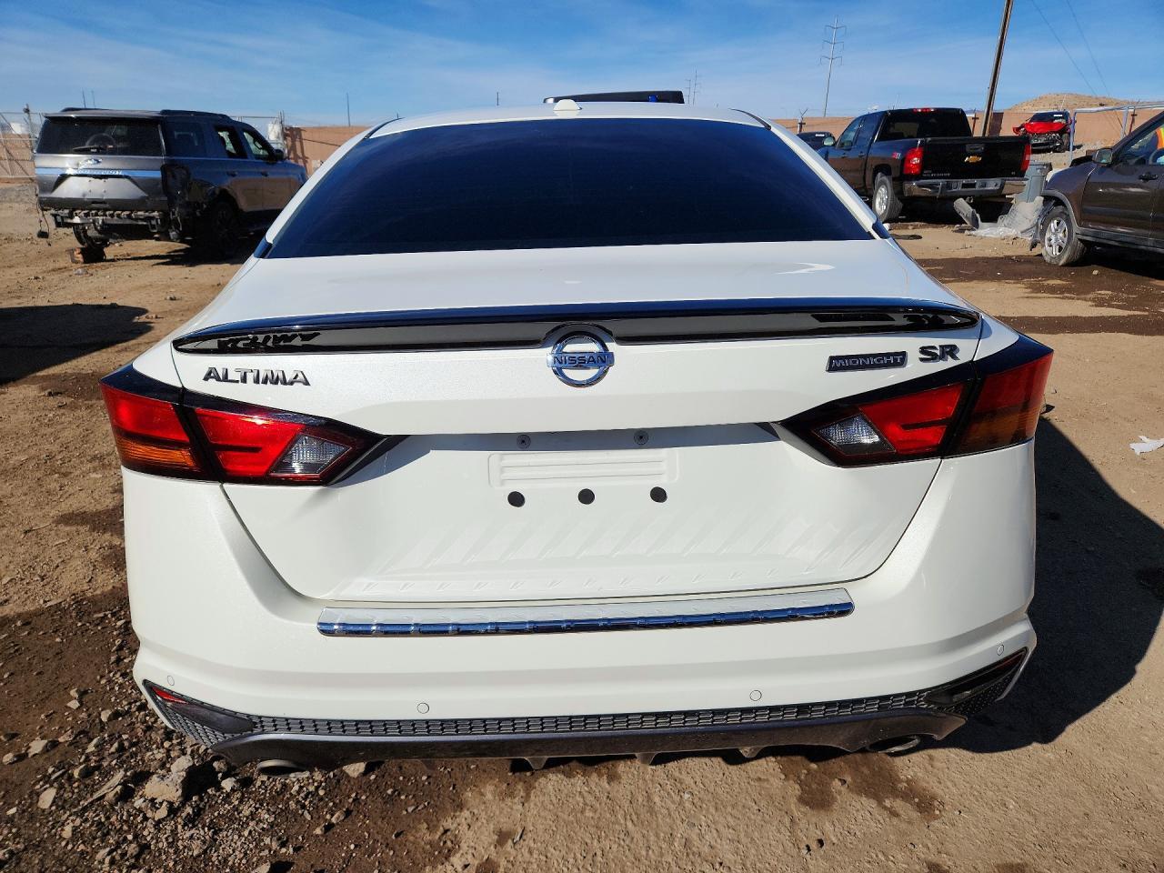 2022 NISSAN ALTIMA