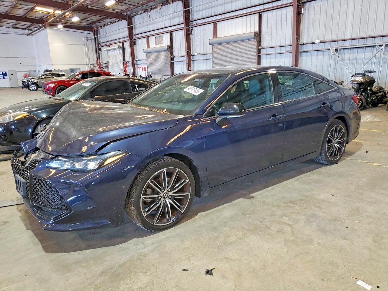 2019 TOYOTA Avalon
