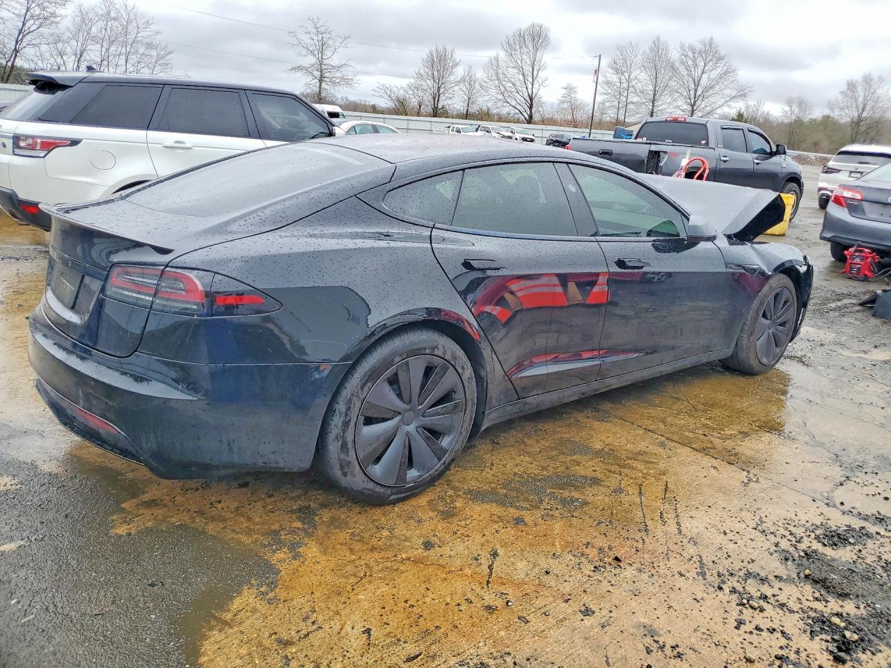 2024 TESLA MODEL S